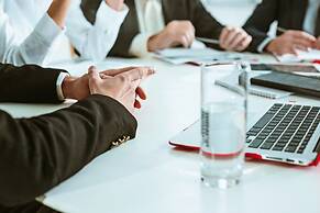 Radisson Hotel Chateau de Bangkok