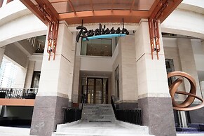 Radisson Hotel Chateau de Bangkok