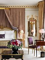 Hôtel Plaza Athénée - Dorchester Collection