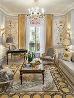 Hôtel Plaza Athénée - Dorchester Collection