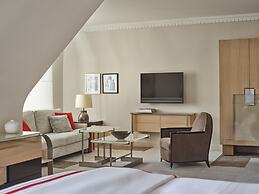 Hôtel Plaza Athénée - Dorchester Collection