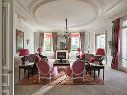 Hôtel Plaza Athénée - Dorchester Collection