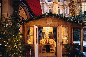 Hôtel Plaza Athénée - Dorchester Collection