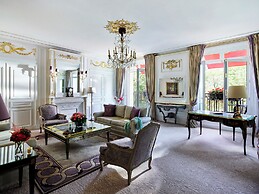 Hôtel Plaza Athénée - Dorchester Collection
