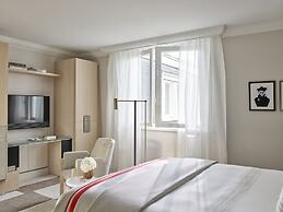 Hôtel Plaza Athénée - Dorchester Collection