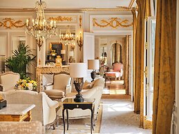 Hôtel Plaza Athénée - Dorchester Collection
