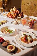 Hôtel Plaza Athénée - Dorchester Collection