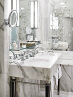 Hôtel Plaza Athénée - Dorchester Collection