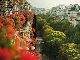 Hôtel Plaza Athénée - Dorchester Collection