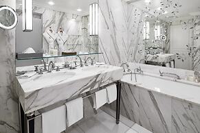 Hôtel Plaza Athénée - Dorchester Collection