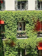 Hôtel Plaza Athénée - Dorchester Collection
