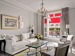 Hôtel Plaza Athénée - Dorchester Collection