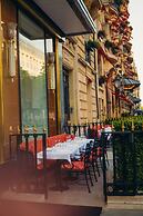 Hôtel Plaza Athénée - Dorchester Collection