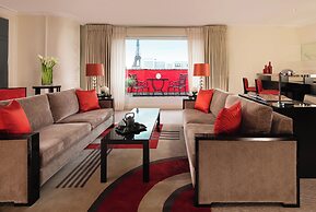 Hôtel Plaza Athénée - Dorchester Collection