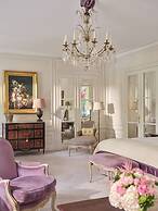 Hôtel Plaza Athénée - Dorchester Collection