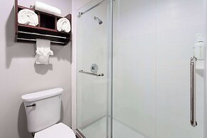 La Quinta Inn by Wyndham Buffalo Airport