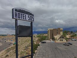 Hotel 505