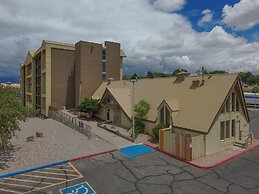 Hotel 505