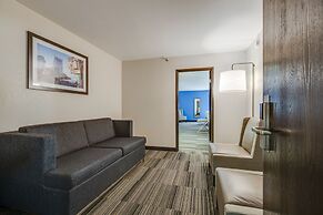 The Alexis Inn & Suites - Nashville Airport