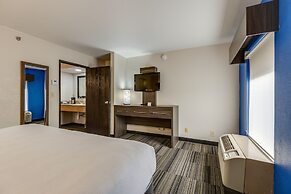 The Alexis Inn & Suites - Nashville Airport