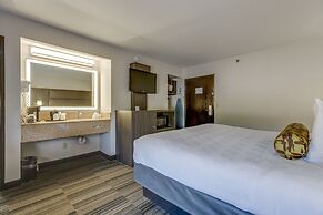 The Alexis Inn & Suites - Nashville Airport