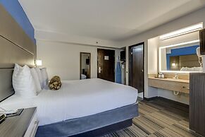 The Alexis Inn & Suites - Nashville Airport