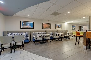The Alexis Inn & Suites - Nashville Airport