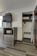 The Alexis Inn & Suites - Nashville Airport