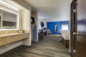 The Alexis Inn & Suites - Nashville Airport