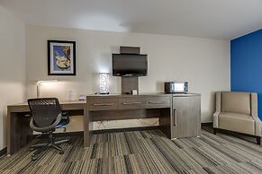The Alexis Inn & Suites - Nashville Airport