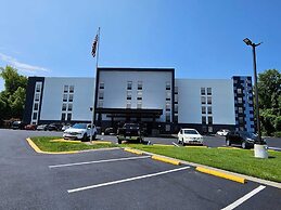 The Alexis Inn & Suites - Nashville Airport