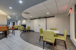 The Alexis Inn & Suites - Nashville Airport