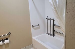 Best Western Plus Mishawaka Inn