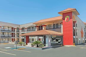 Super 8 by Wyndham Austin University/Downtown Area