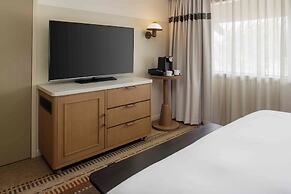 Chaminade Resort & Spa