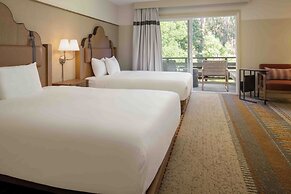 Chaminade Resort & Spa