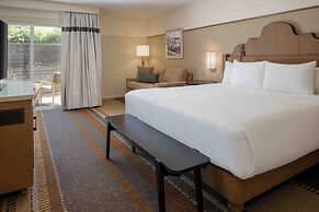 Chaminade Resort & Spa