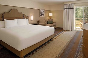 Chaminade Resort & Spa
