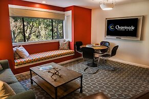 Chaminade Resort & Spa