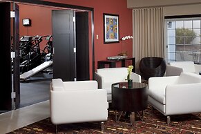 Chaminade Resort & Spa