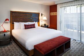 Chaminade Resort & Spa