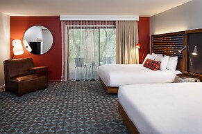 Chaminade Resort & Spa