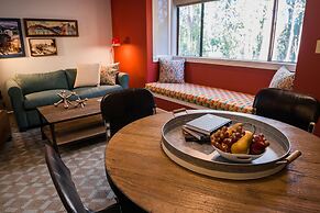 Chaminade Resort & Spa