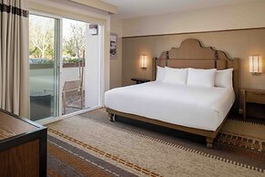 Chaminade Resort & Spa