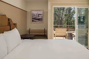Chaminade Resort & Spa