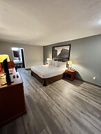 Super 8 by Wyndham Sealy