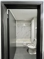 Super 8 by Wyndham Sealy