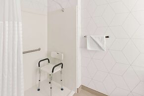 Comfort Suites Portland Airport