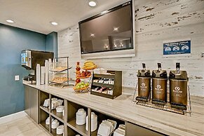 Orangewood Inn & Suites Midtown