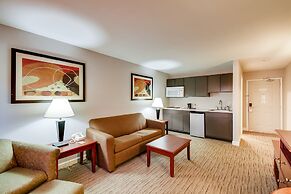 Orangewood Inn & Suites Midtown